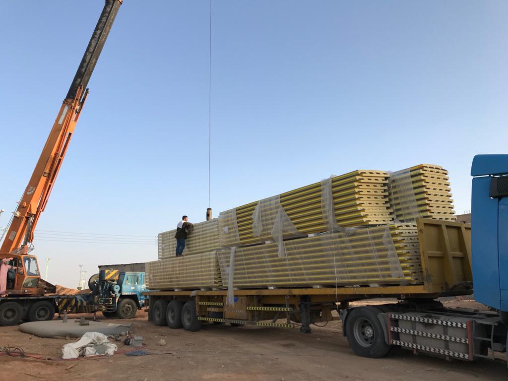ألواح ساندوتش بانل للمستودعات في الرياض